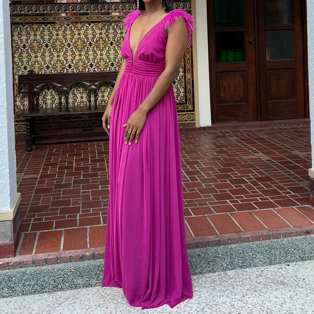 Stunning Feather long Dress Purple/Pink - Picture 2 of 8